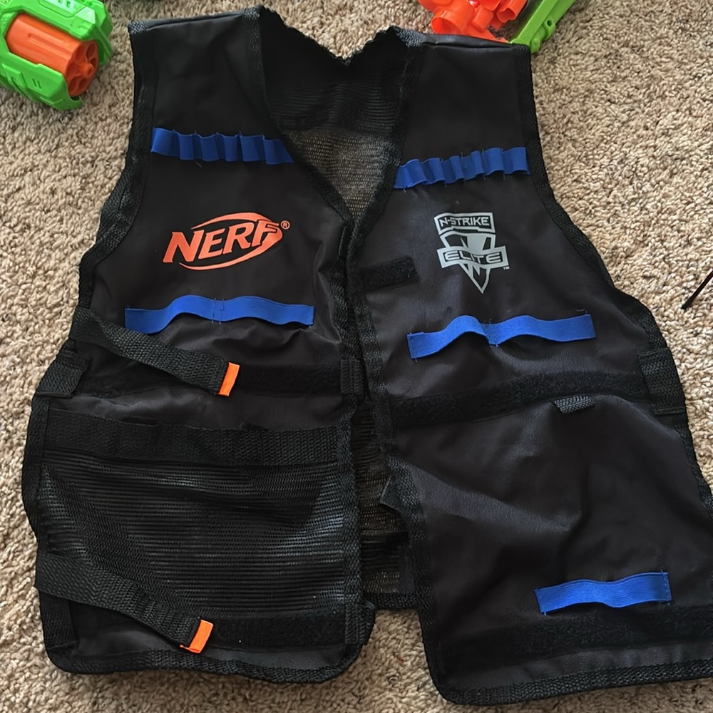 NERF Bundle Elite Gun Outbreaker Bow Mask Wristband Jacket Adventure Force Guns - Picture 3 of 10